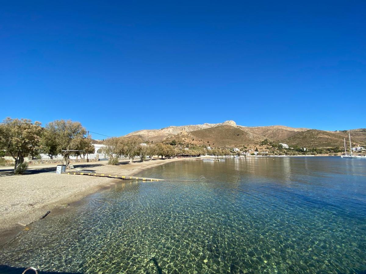 The Velanidies - Οι Βελανιδιές Agia Marina  Exterior foto