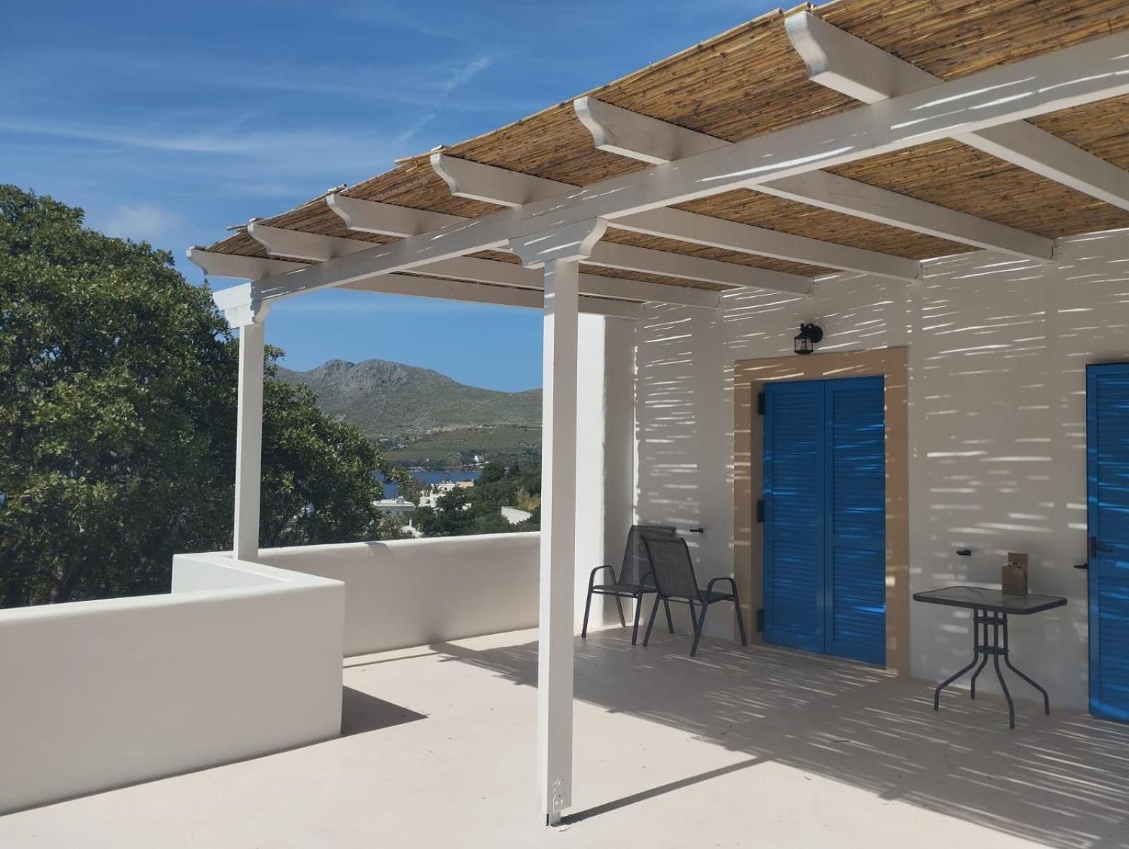 The Velanidies - Οι Βελανιδιές Agia Marina  Exterior foto